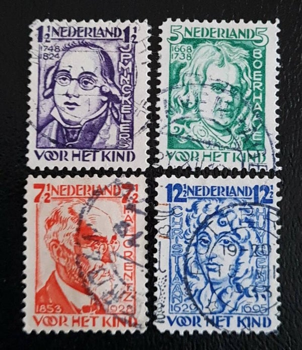 NVPH 220-223 GESTEMPELD