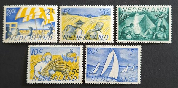 NVPH 513-517 ONGESTEMPELD