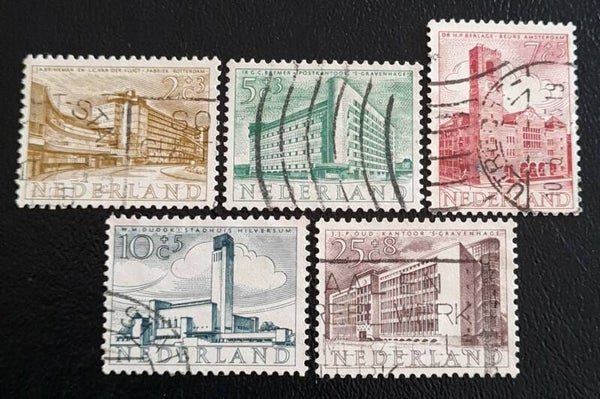 NVPH 655-659 GESTEMPELD