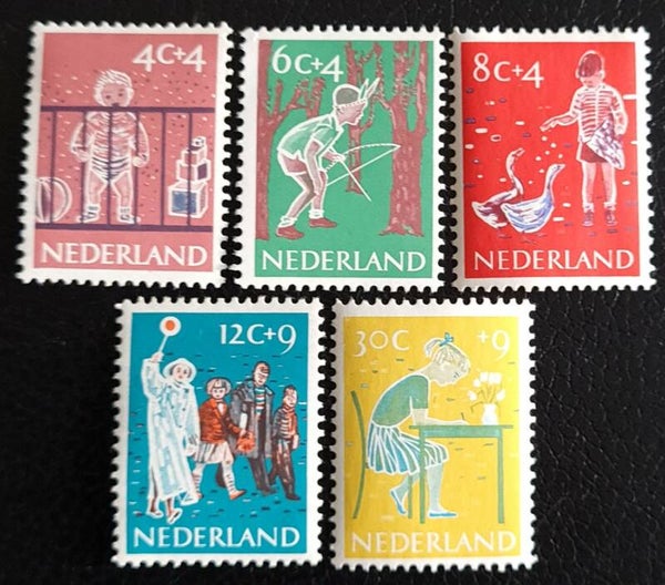 NVPH 731-735 POSTFRIS