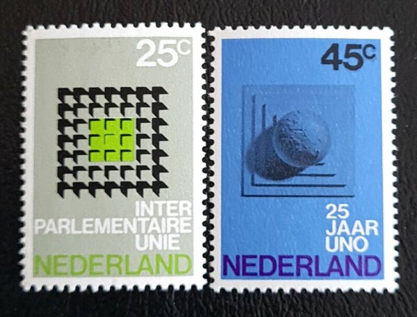 NVPH 973-974 POSTFRIS
