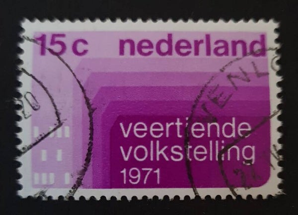 NVPH 984 GESTEMPELD