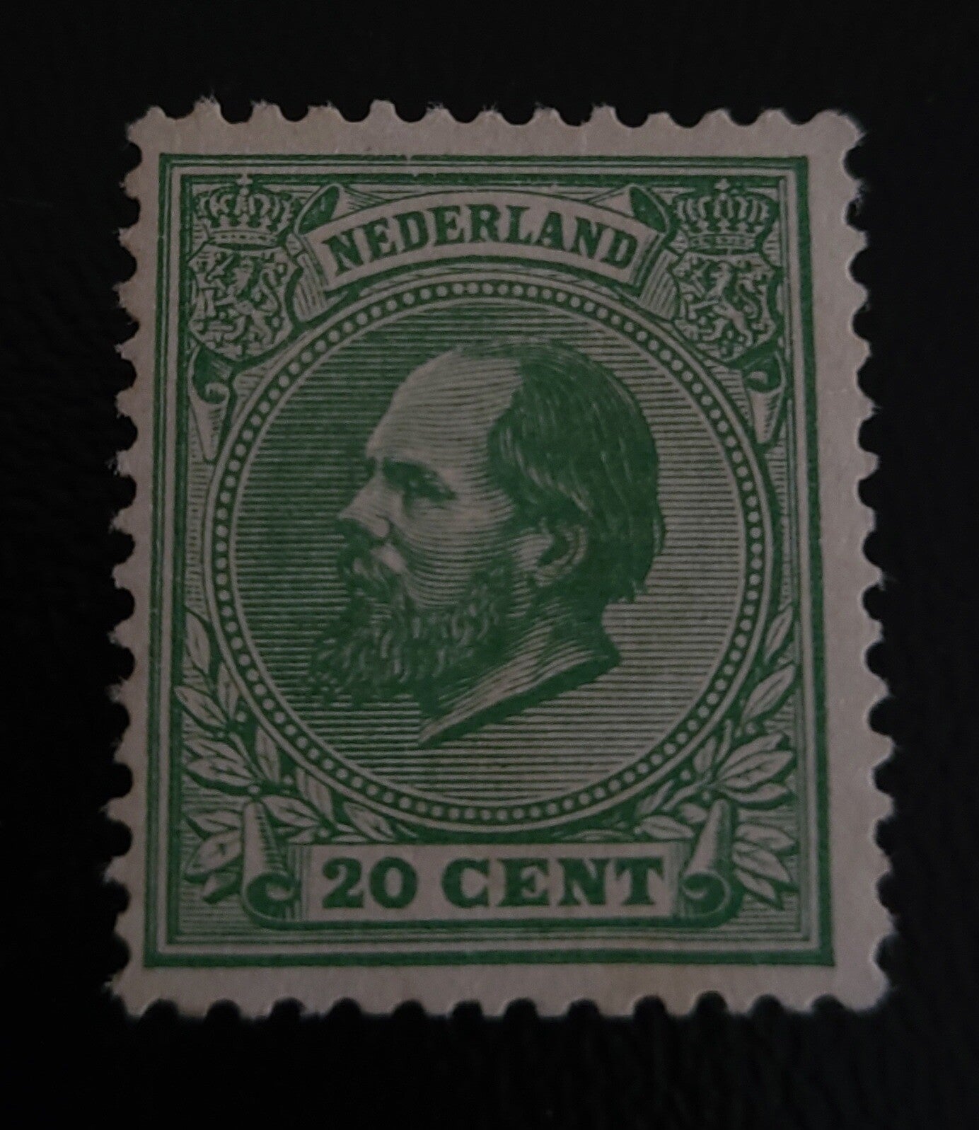 NVPH 24L ONGESTEMPELD(NG) + ATTEST