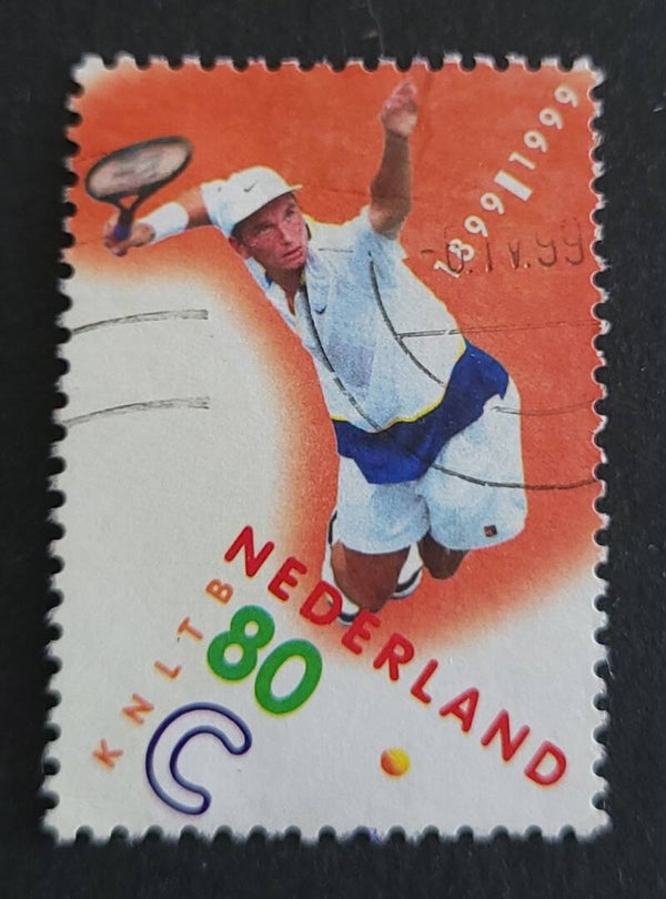 NVPH 1813 GESTEMPELD