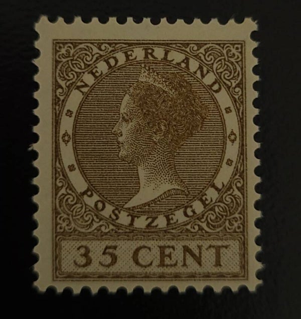 NVPH 195 ONGESTEMPELD