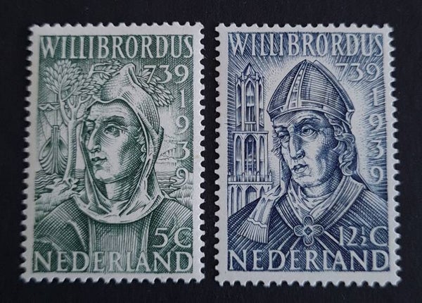 NVPH 323-324 ONGESTEMPELD