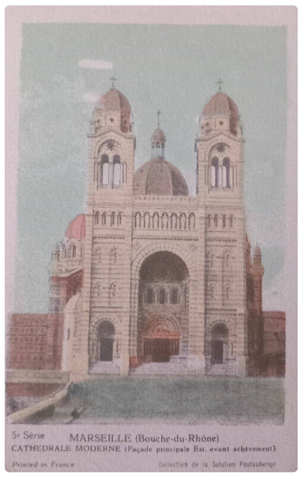 Carte postale de la cathédrale moderne de Marseille