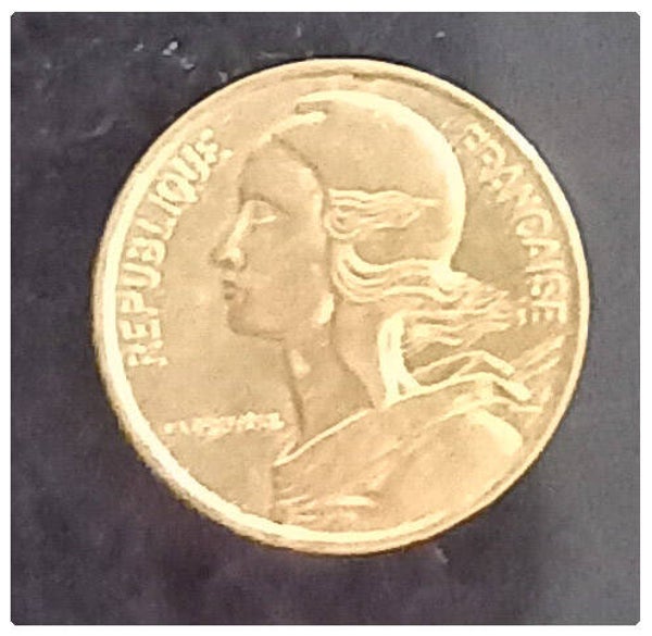 5 centimes Marianne année 1990 ttb