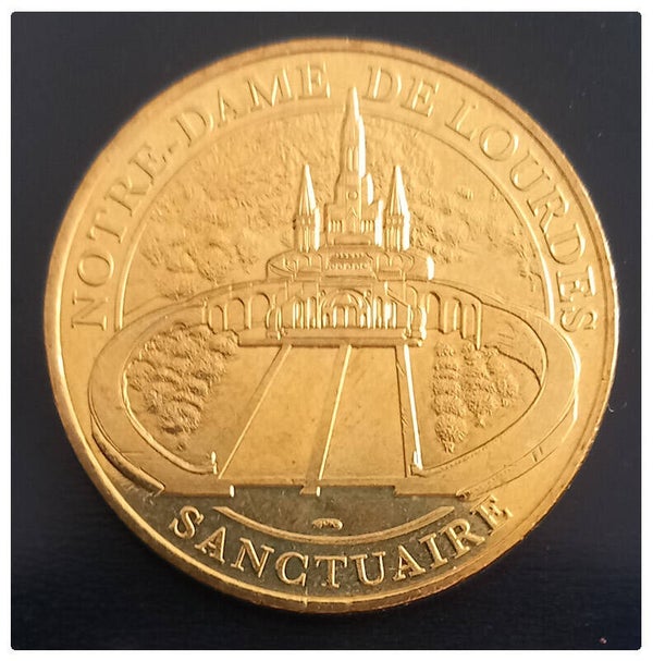 Médaille souvenir de Notre-Dame de Lourdes