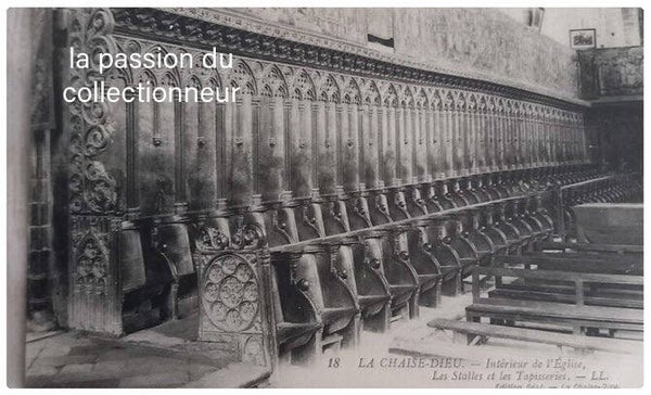 Carte postale de la Chaise Dieu intérieur de l'église