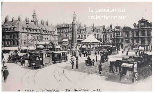 Carte postale de Lille la grand place
