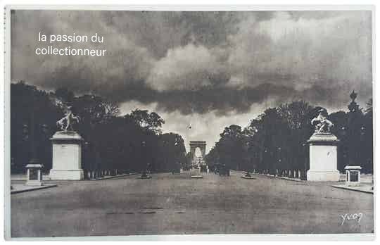 Paris l'avenue des champs élysée
