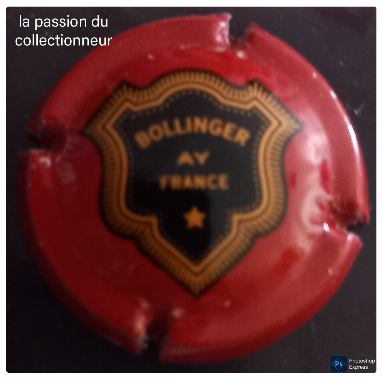 Capsule de champagne Bollinger