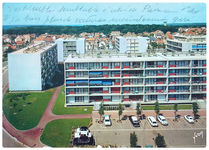 Carte postale de Vélizy Villacoublay avenue de Savoie