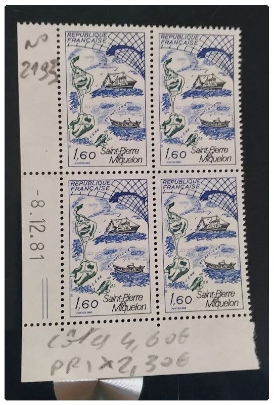 Timbre coin daté de France neuf numéro 2193 ●