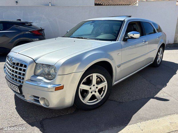 Chrysler 300c 3.0 crd 218cv Touring Bva 1er mains
