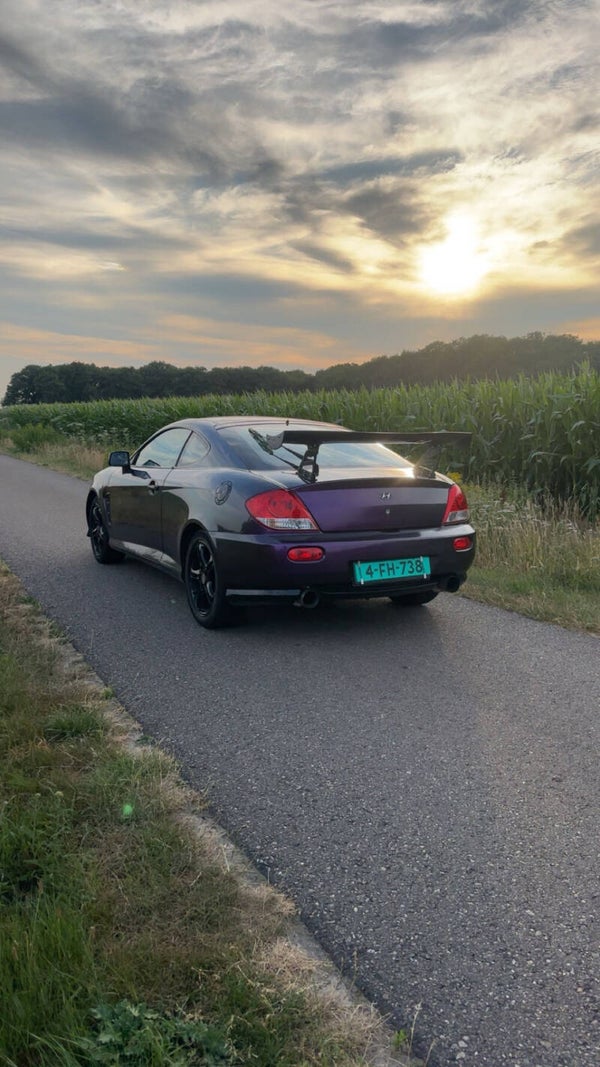 Hyundai coupe