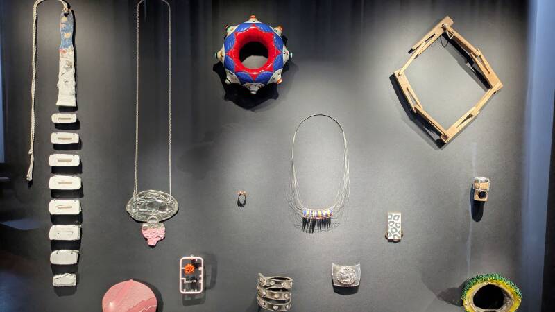 Sonderausstellung im MAKK – 7000 Jahre Schmuckkunst