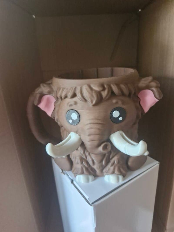 Ben & Jerry Eisbecher Mamut