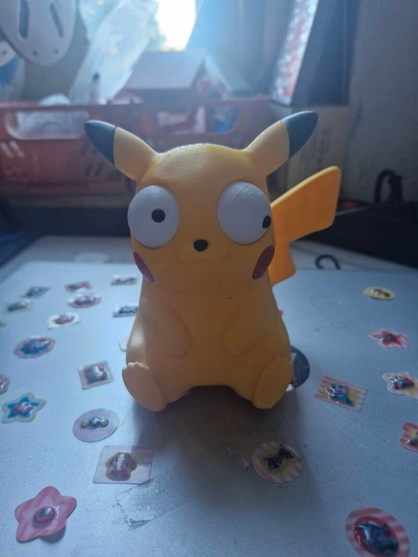 Wackelauge Pikachu