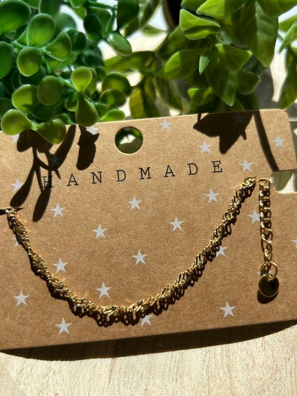 Twisted gold