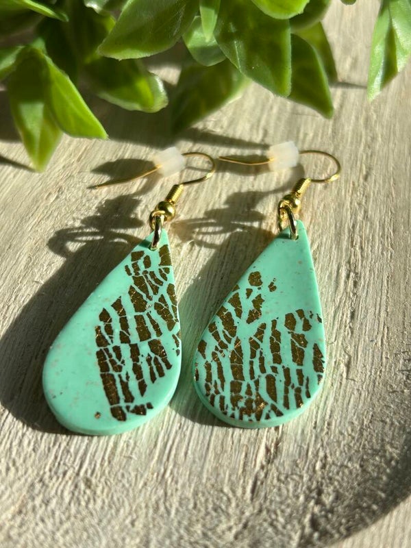 Shiny mint & gold