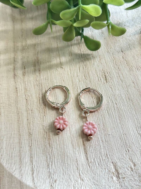 Light pink flower
