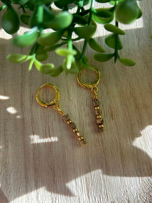 Gold & brown stone