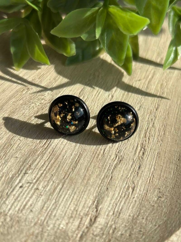 Black & gold