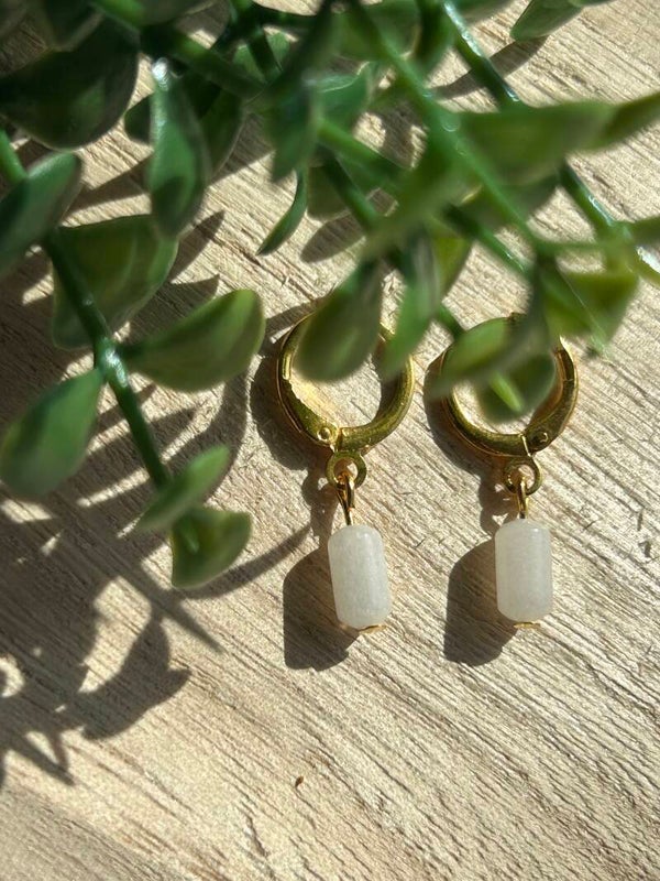 Gold & white rock