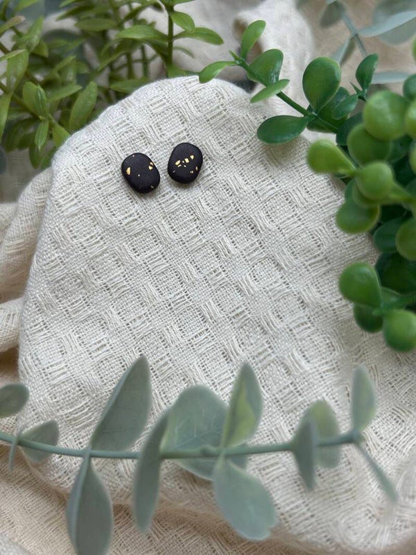 Pruimgouden mini stud