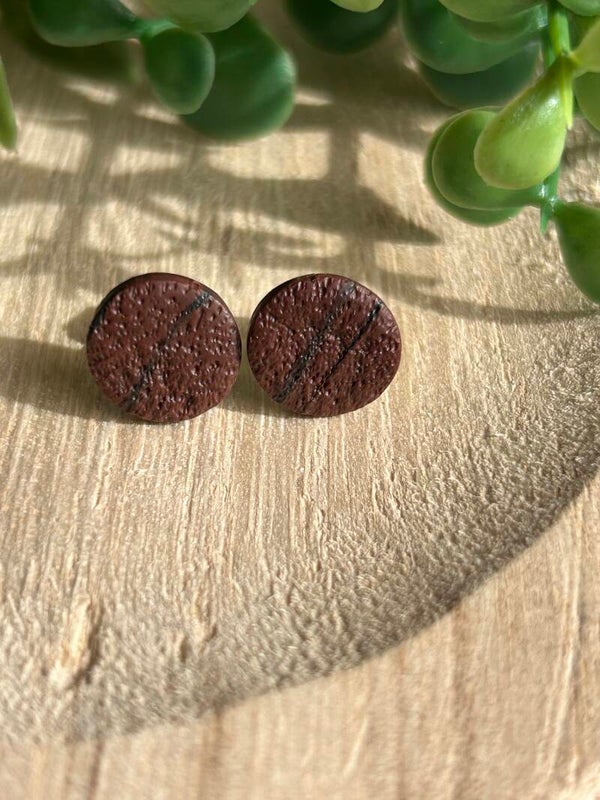 Brown & black rough round stud