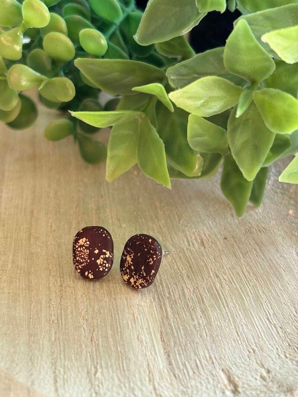 Brown & gold rectangle medium stud
