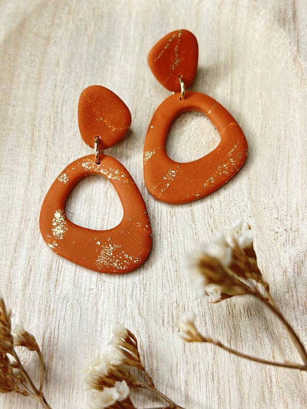 Camel & gold loops
