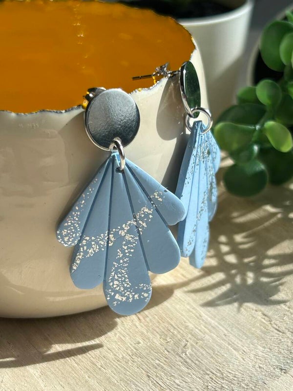 Baby blue & silver leaf