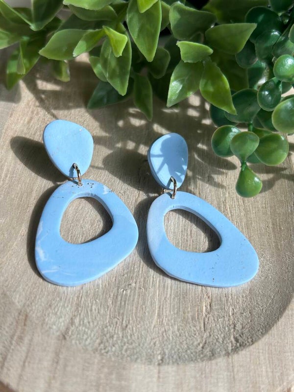 Light blue loop