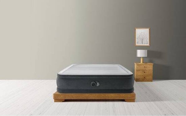 Intex Queen Comfort-Plush Luchtbed met ingebouwde pomp - 203x152x46 cm