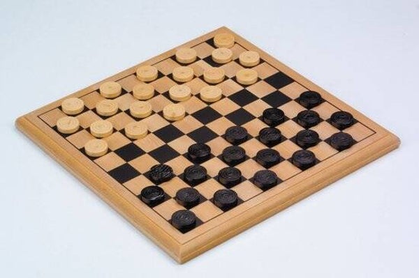 Damset compleet – Damstenen van Berkenhout Ø 30 mm – Bord 29 x 29 cm – Luxe Dambord voor Beginners & Gevorderden – Engelhart Games