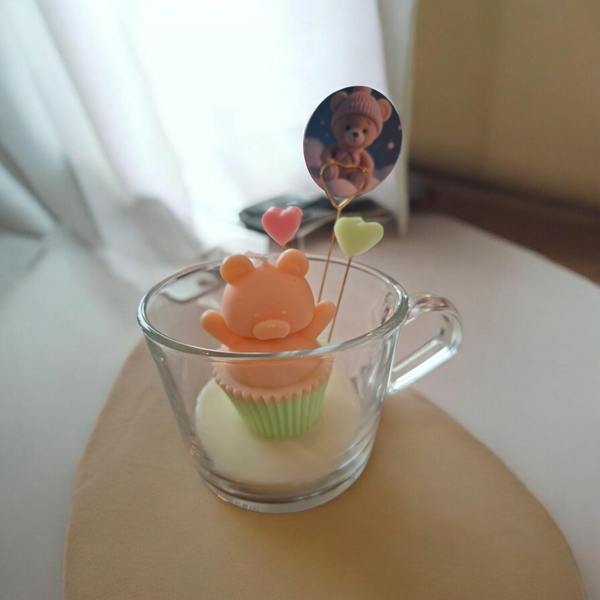 Cupcakebeertje in glaasje