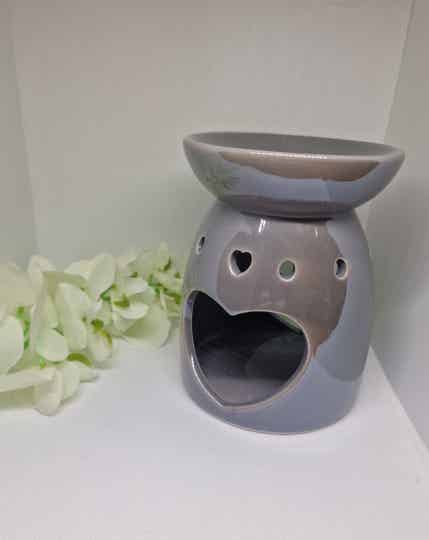 𝗚𝗿𝗲𝘆 𝗛𝗲𝗮𝗿𝘁 𝗕𝘂𝗿𝗻𝗲𝗿