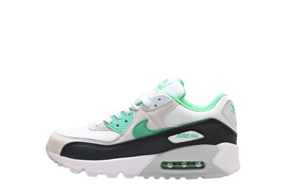 AM 90 White & Green