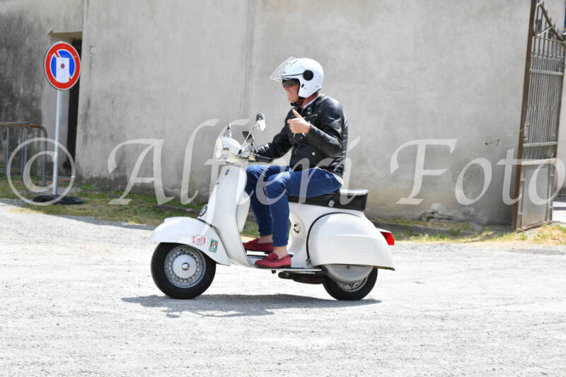 dsc_4271-standard-poga8q.jpg