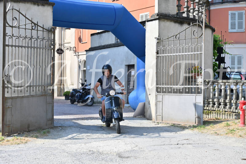 dsc_7916-standard-lc9puk.jpg