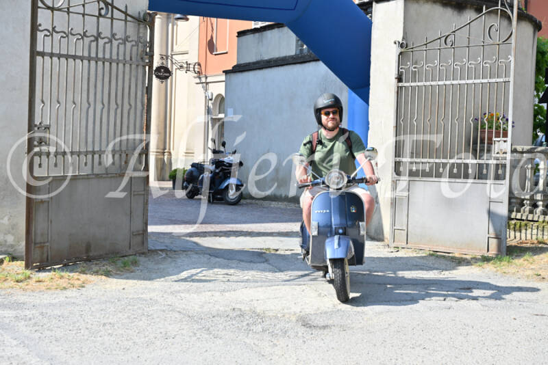 dsc_7920-standard-x3nc2z.jpg