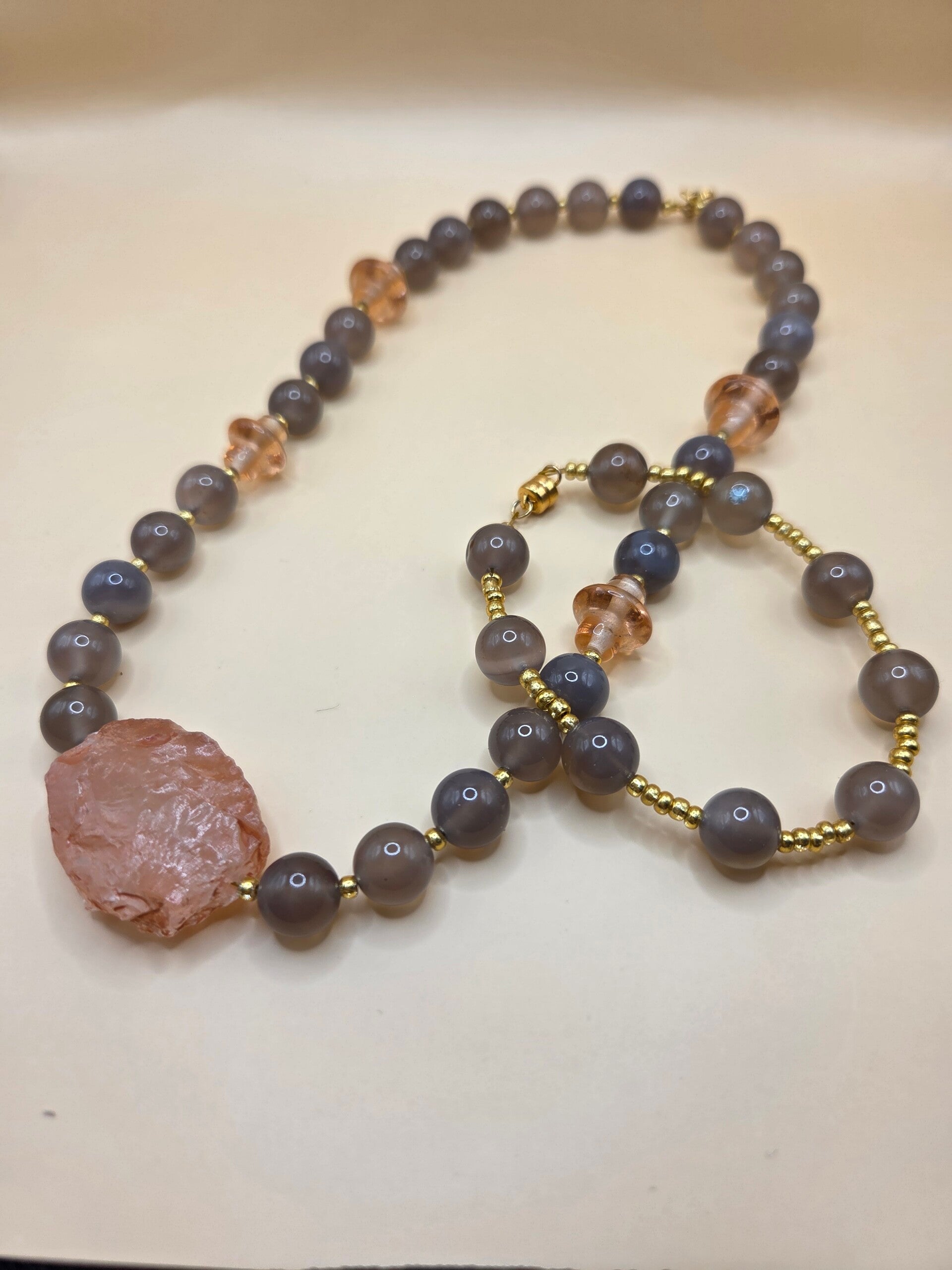 Set van agaat en rozenkwarts