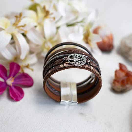 Bohemian Armband 6-laags met Levensboom Bedel