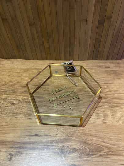 Glazen Schaal Met Goude Rand Gepersonaliseerd Met Eigen Tekst