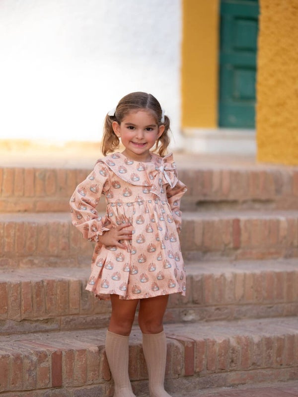 Vestido Costura Conejitos Pastel