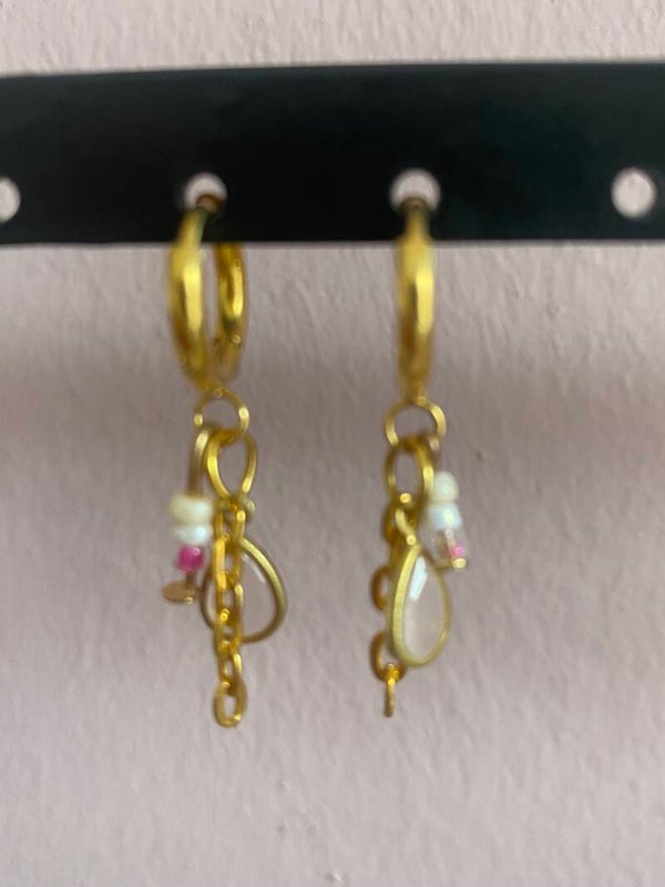 Roze druppel met hangers