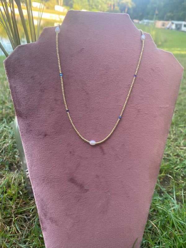 Dunne goudkleurige ketting